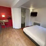 Premiere Classe Nantes Sud - Aeroport Hotel *
