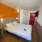 Premiere Classe Nantes Sud - Aeroport Hotel *