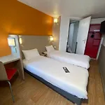 Premiere Classe Nantes Sud - Aeroport Rezé