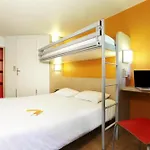 Premiere Classe Nantes Sud - Aeroport Rezé