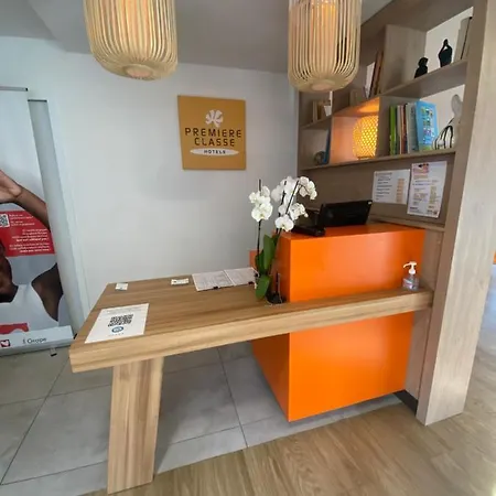 Premiere Classe Nantes Sud - Aeroport Rezé