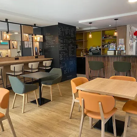 Premiere Classe Nantes Sud - Aeroport فندق Rezé