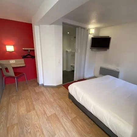 Première Classe Nantes Sud - Aéroport Hotel *