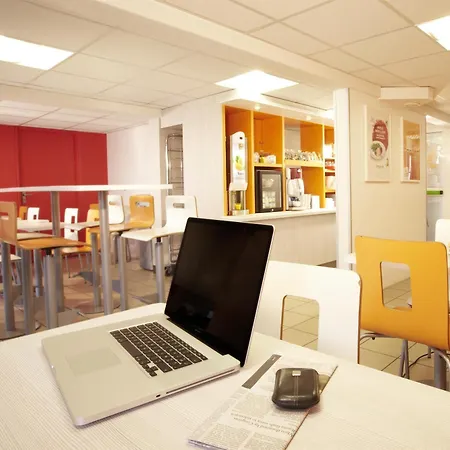 Hotel Premiere Classe Nantes Sud - Aeroport Rezé