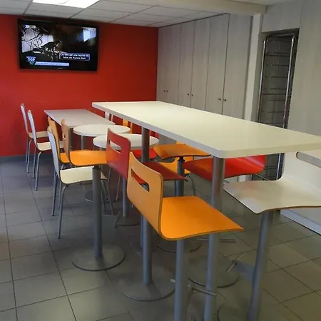 Premiere Classe Nantes Sud - Aeroport