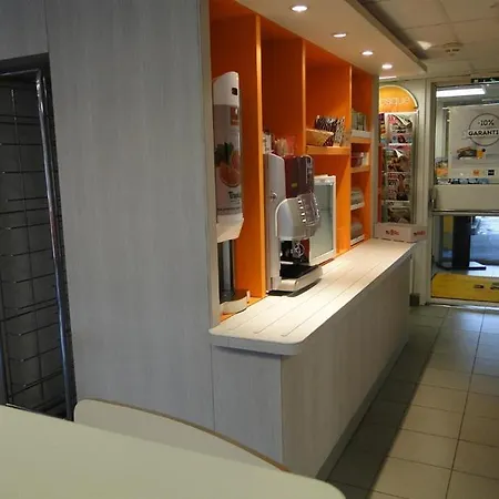 Premiere Classe Nantes Sud - Aeroport فندق Rezé