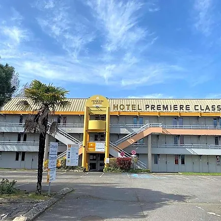 호텔 Premiere Classe Nantes Sud - Aeroport 레제