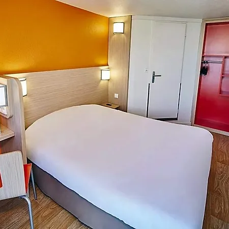 Premiere Classe Nantes Sud - Aeroport 호텔 *