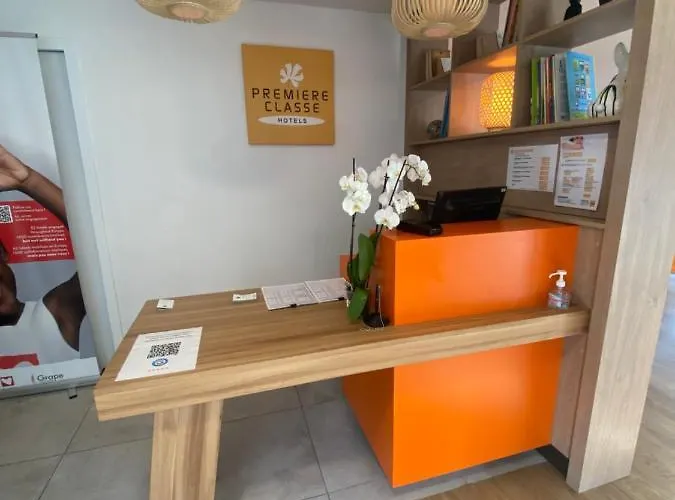 Première Classe Nantes Sud - Aéroport Rezé