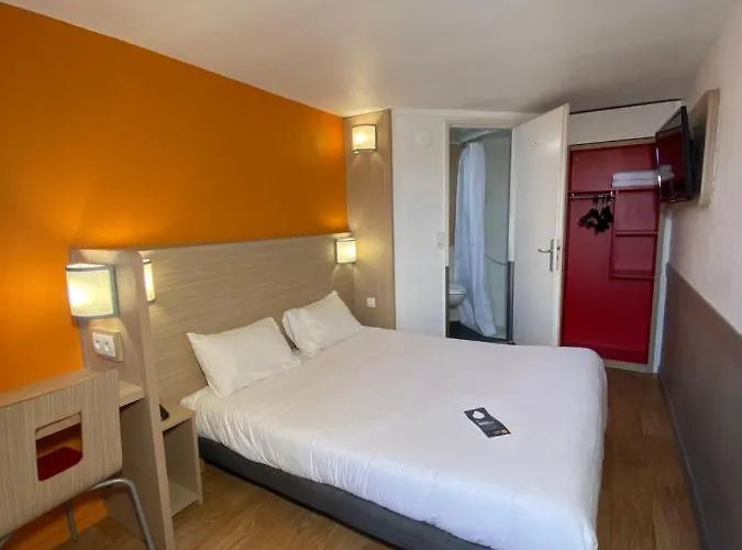 Première Classe Nantes Sud - Aéroport *