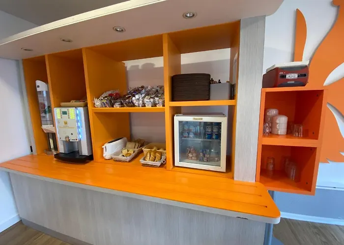 Première Classe Nantes Sud - Aéroport * Rezé