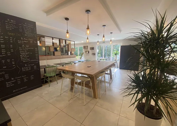 Première Classe Nantes Sud - Aéroport Hotel