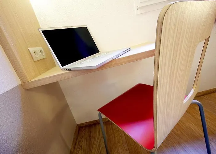 Première Classe Nantes Sud - Aéroport *