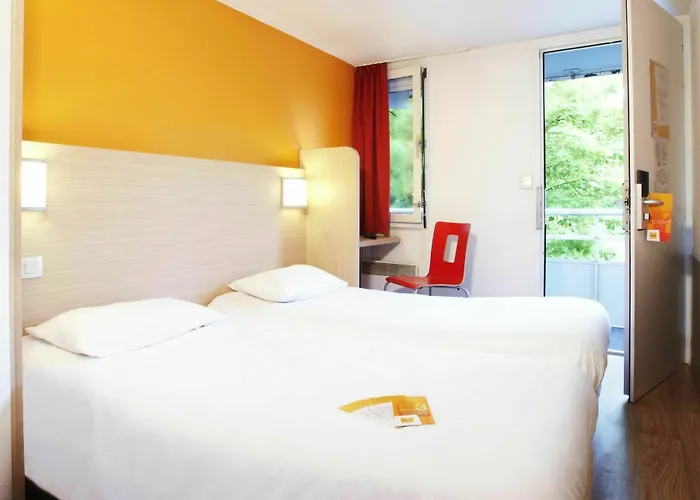 Première Classe Nantes Sud - Aéroport *